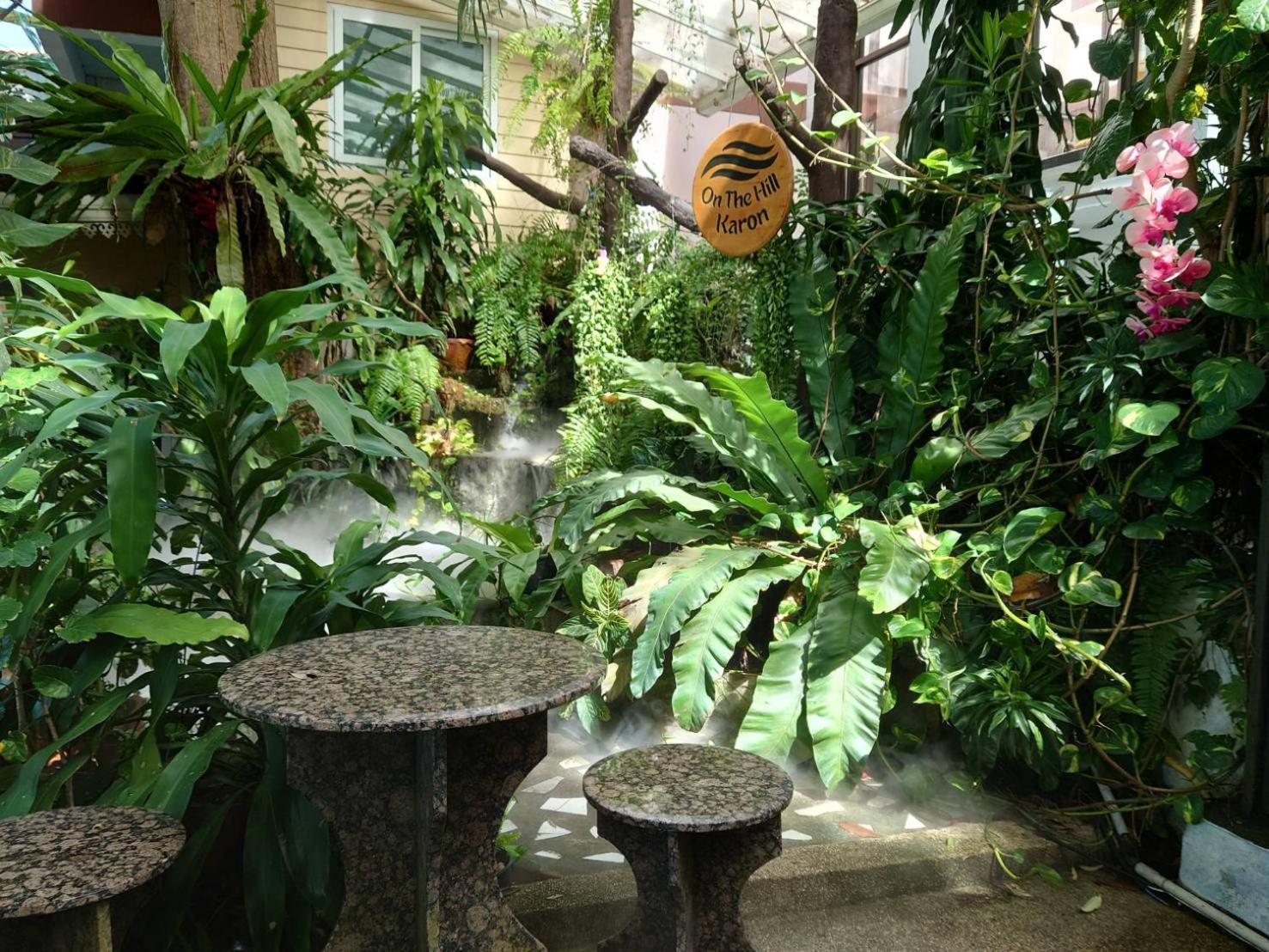 On The Hill Karon Resort Extérieur photo