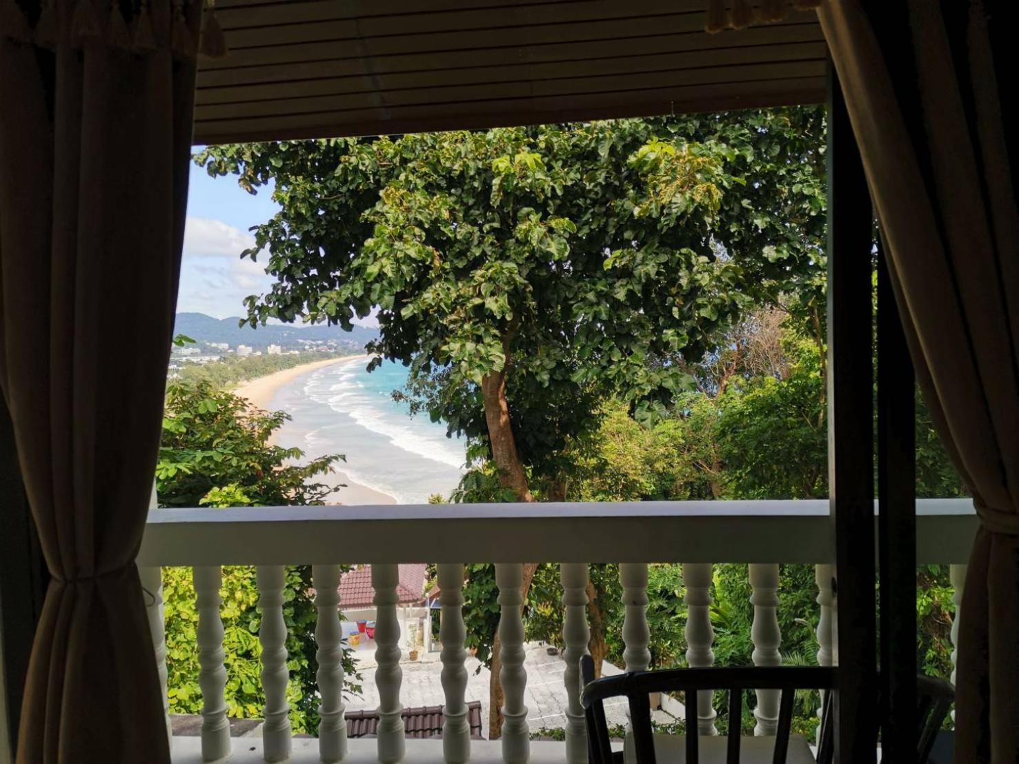 On The Hill Karon Resort Extérieur photo